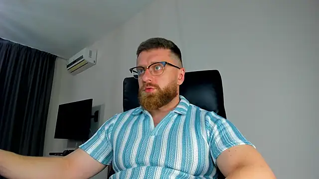 Findom guy online show from 04/29/26, 05:30
