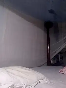 Queentesi online show from 03/02/25, 06:59