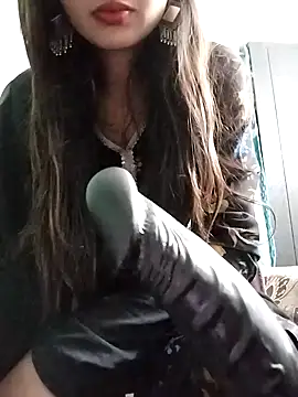 Snapshot of Noor_Darliing chatting on 01/11/25, 03:52 Noor Darliing online show from 01/11/25, 03:52