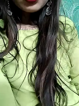 Snapshot of Noor_Darliing chatting on 02/05/25, 06:15 Noor Darliing online show from 02/05/25, 06:15