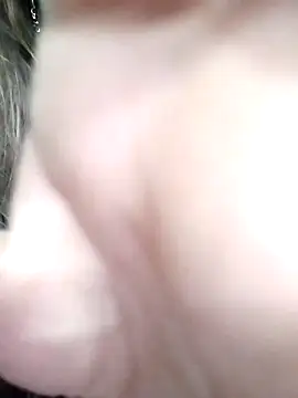 Snapshot of Noor_Darliing chatting on 02/16/25, 06:43 Noor Darliing online show from 02/16/25, 06:43