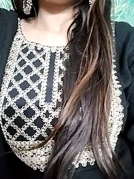 Snapshot of Noor_Darliing chatting on 02/17/25, 06:26 Noor Darliing online show from 02/17/25, 06:26