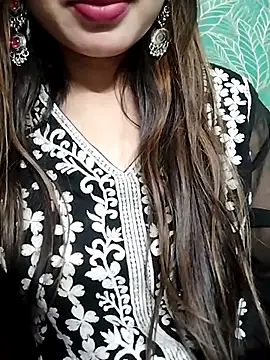 Snapshot of Noor_Darliing chatting on 03/04/25, 09:22 Noor Darliing online show from 03/04/25, 09:22