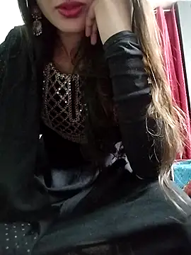 Snapshot of Noor_Darliing chatting on 03/18/25, 05:31 Noor Darliing online show from 03/18/25, 05:31