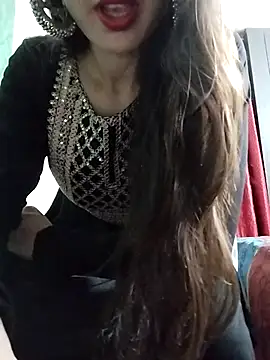 Snapshot of Noor_Darliing chatting on 09/09/25, 03:11 Noor Darliing online show from 09/09/25, 03:11