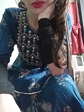 Noor Darliing online show from 05/17/26, 03:30