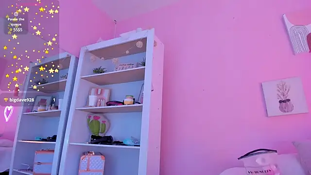 Sophiietaylor online show from 03/17/25, 11:11