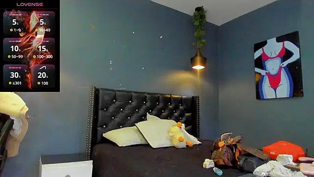 Sophiietaylor online show from 11/20/25, 11:21