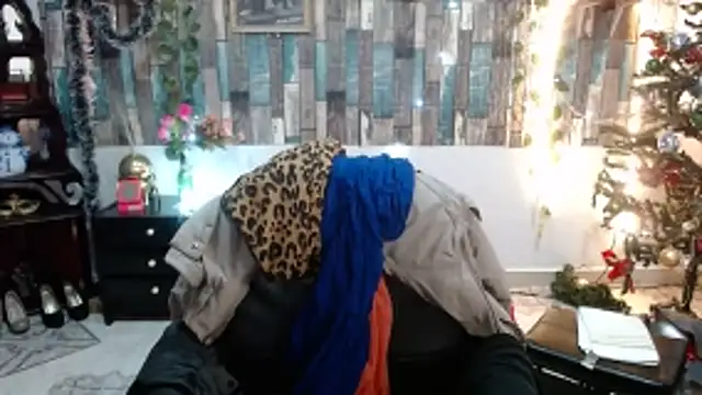 Snapshot of KarimaSarabe chatting on 12/16/25, 08:47 KarimaSarabe online show from 12/16/25, 08:47