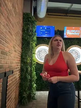 Snapshot of nicolesugarr chatting on 02/08/26, 04:27 nicolesugarr online show from 02/08/26, 04:27