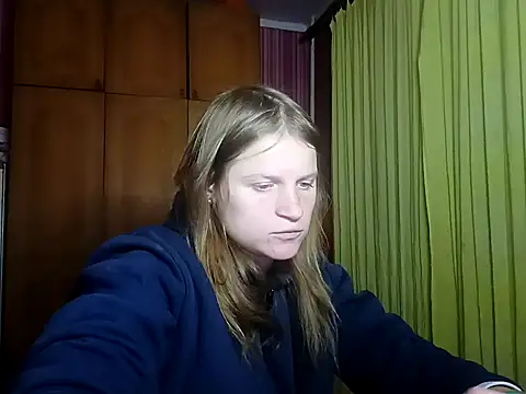 Kathlyn  Heath online show from 02/17/25, 08:04