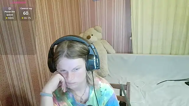 Kathlyn  Heath online show from 07/06/26, 08:55