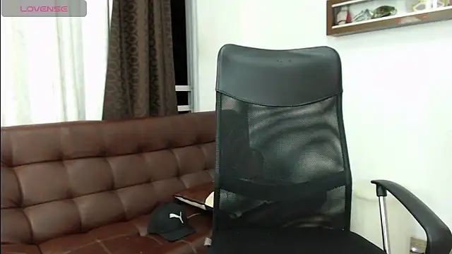 michacosio online show from 10/04/25, 02:53