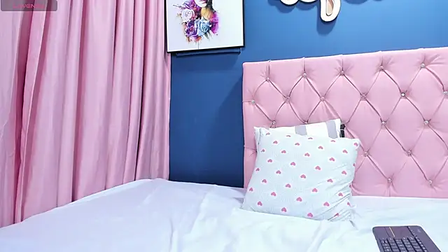 AngelitaWild  online show from 02/28/25, 11:56