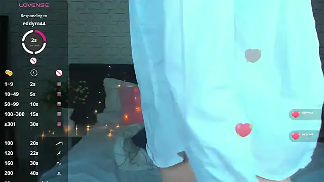 Snapshot of Linda_Bryant chatting on 01/18/25, 03:53 Linda Bryant online show from 01/18/25, 03:53