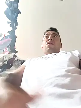 Snapshot of Diego_leon27 chatting on 01/28/25, 06:49 Diego leon27 online show from 01/28/25, 06:49