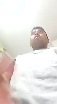 Snapshot of Diego_leon27 chatting on 02/23/25, 02:18 Diego leon27 online show from 02/23/25, 02:18