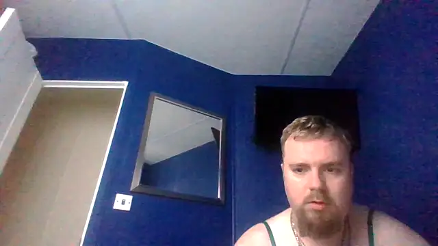 Snapshot of Mr_big_cock_2834 chatting on 03/07/26, 09:50 Mr big cock 2834 online show from 03/07/26, 09:50