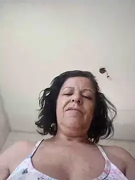 Snapshot of mariy522 chatting on 02/23/25, 02:14 mariy522 online show from 02/23/25, 02:14