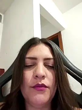 Snapshot of Mia_Hampton chatting on 02/08/26, 09:18 Mia Hampton online show from 02/08/26, 09:18