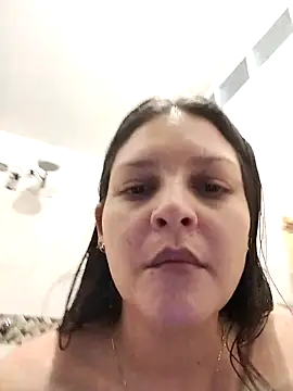 Snapshot of Mia_Hampton chatting on 03/01/26, 08:33 Mia Hampton online show from 03/01/26, 08:33