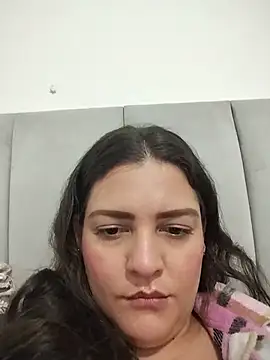 Snapshot of Mia_Hampton chatting on 06/16/26, 11:18 Mia Hampton online show from 06/16/26, 11:18