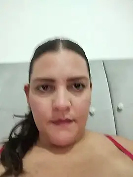 Snapshot of Mia_Hampton chatting on 07/04/26, 10:16 Mia Hampton online show from 07/04/26, 10:16