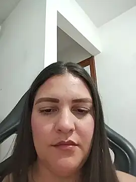 Snapshot of Mia_Hampton chatting on 07/14/26, 10:37 Mia Hampton online show from 07/14/26, 10:37