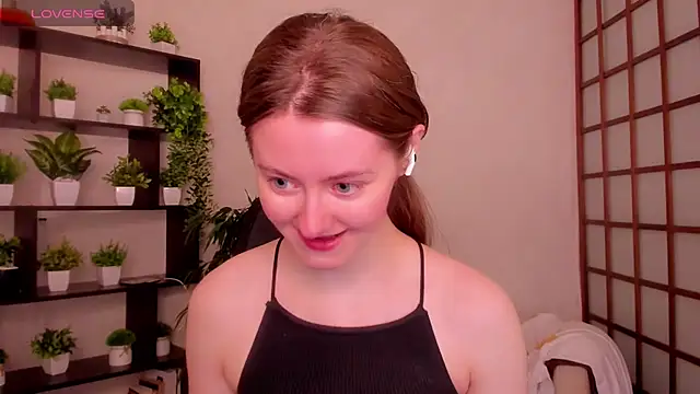 KateCuddle online show from 05/04/26, 02:07
