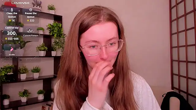 KateCuddle online show from 05/13/26, 01:58