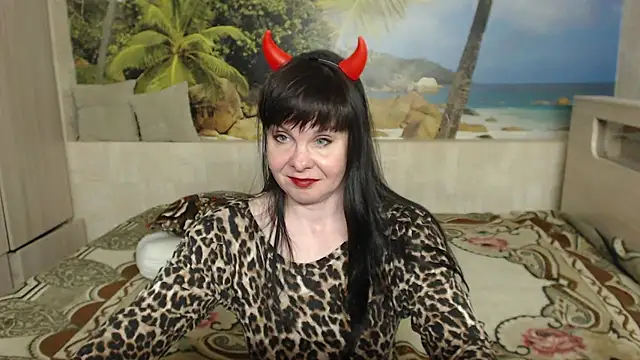 Snapshot of Aphelandra chatting on 05/31/26, 05:20 Aphelandra online show from 05/31/26, 05:20