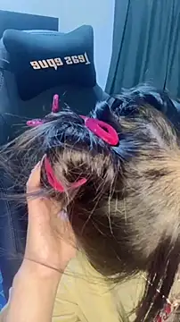 Snapshot of Maple_Honeycome chatting on 12/15/24, 03:09 Maple Honeycome online show from 12/15/24, 03:09