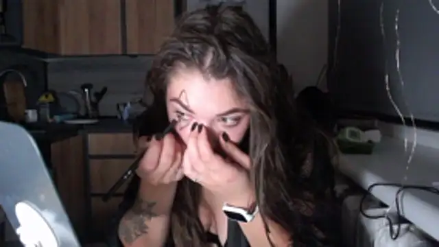 delightful sofi online show from 10/31/25, 09:27