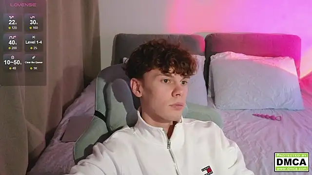 Snapshot of cute_thomas chatting on 02/19/26, 03:52 cute thomas online show from 02/19/26, 03:52