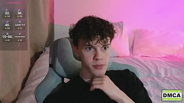 Snapshot of cute_thomas chatting on 03/03/26, 06:25 cute thomas online show from 03/03/26, 06:25