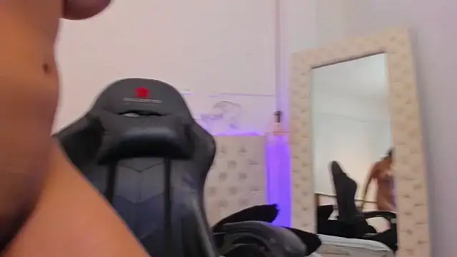 xiomara  cortes online show from 02/15/25, 10:31