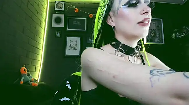 insania 9999  online show from 12/09/24, 10:20