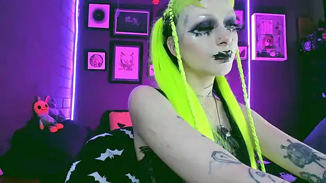 insania 9999  online show from 03/13/25, 05:28