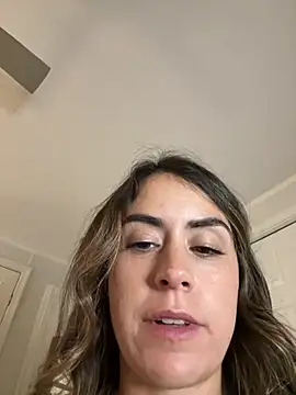 Snapshot of Wetbabygirlxo chatting on 09/29/25, 01:11 Wetbabygirlxo online show from 09/29/25, 01:11