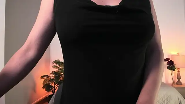 SaharaGarcia   online show from 01/10/25, 12:06