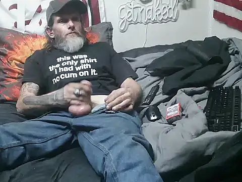 Snapshot of Spotless_Load chatting on 12/14/24, 03:04 Spotless Load online show from 12/14/24, 03:04