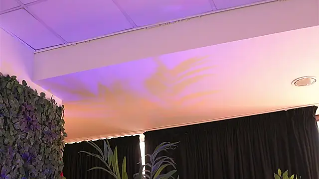 HotSkinnyX online show from 02/22/25, 06:06