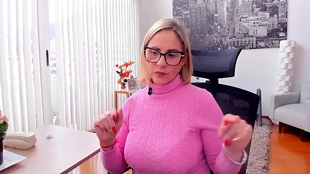 Snapshot of jane_turner chatting on 01/14/26, 01:17 jane turner online show from 01/14/26, 01:17