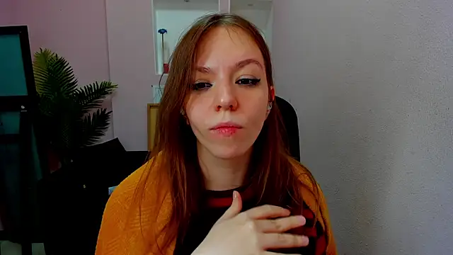 Persephoni online show from 11/24/25, 04:51