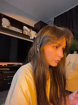 Snapshot of itssophiie chatting on 04/11/26, 05:39 itssophiie online show from 04/11/26, 05:39