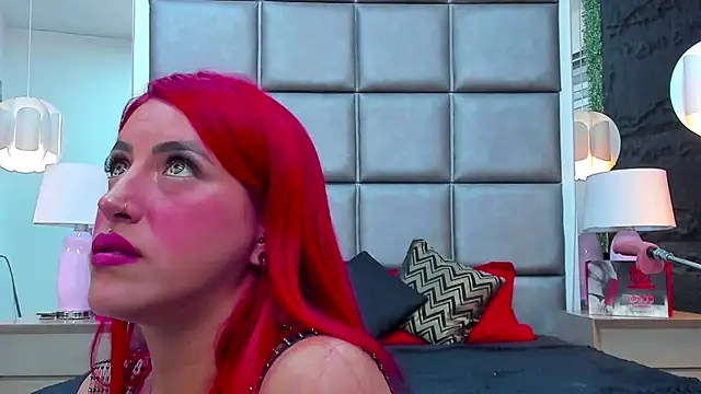 AllissaBrowm online show from 10/20/25, 05:02