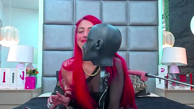 AllissaBrowm online show from 11/08/25, 04:18