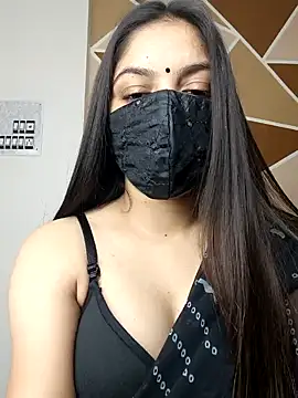 Snapshot of _desigori chatting on 01/03/25, 04:00  desigori online show from 01/03/25, 04:00