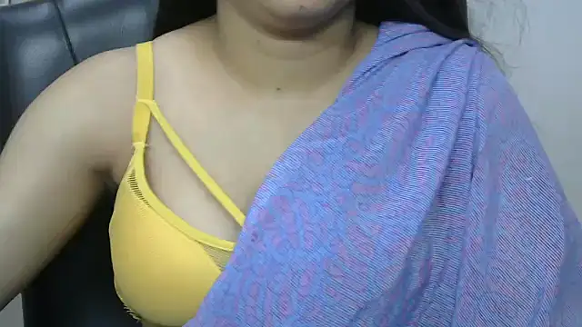 Snapshot of _desigori chatting on 09/21/25, 03:30  desigori online show from 09/21/25, 03:30