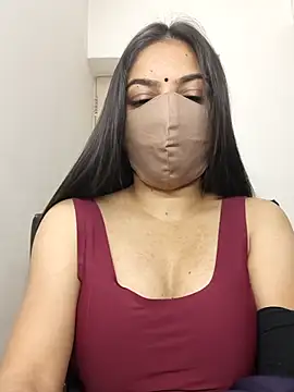 Snapshot of _desigori chatting on 02/02/26, 04:00 desigori online show from 02/02/26, 04:00